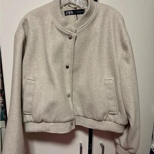 Zara Women's Beige Bomber Jacket